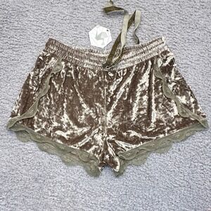 Paper Crane Velvet Lace Trim Shorts M Champagne Gold Shimmery Boho Romantic NWT